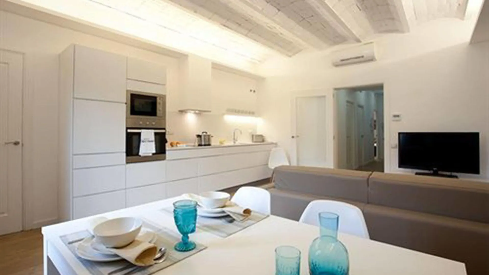 Rent Top Apartments Near Plaza De Catalunya Barcelona